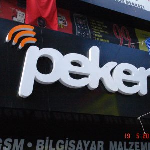 Pleksi Kutu Harf